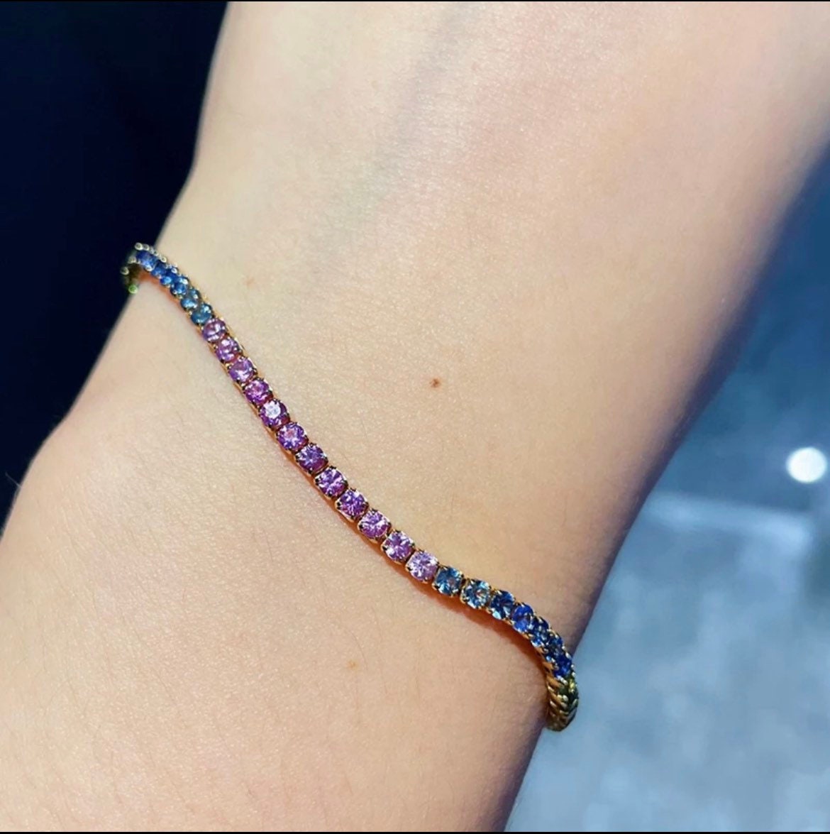 Product Detail:  18k Yellow Gold Bracelet Weight 4.20g 3ct Natural Colorful Sapphire  Bracelet Length 18cm