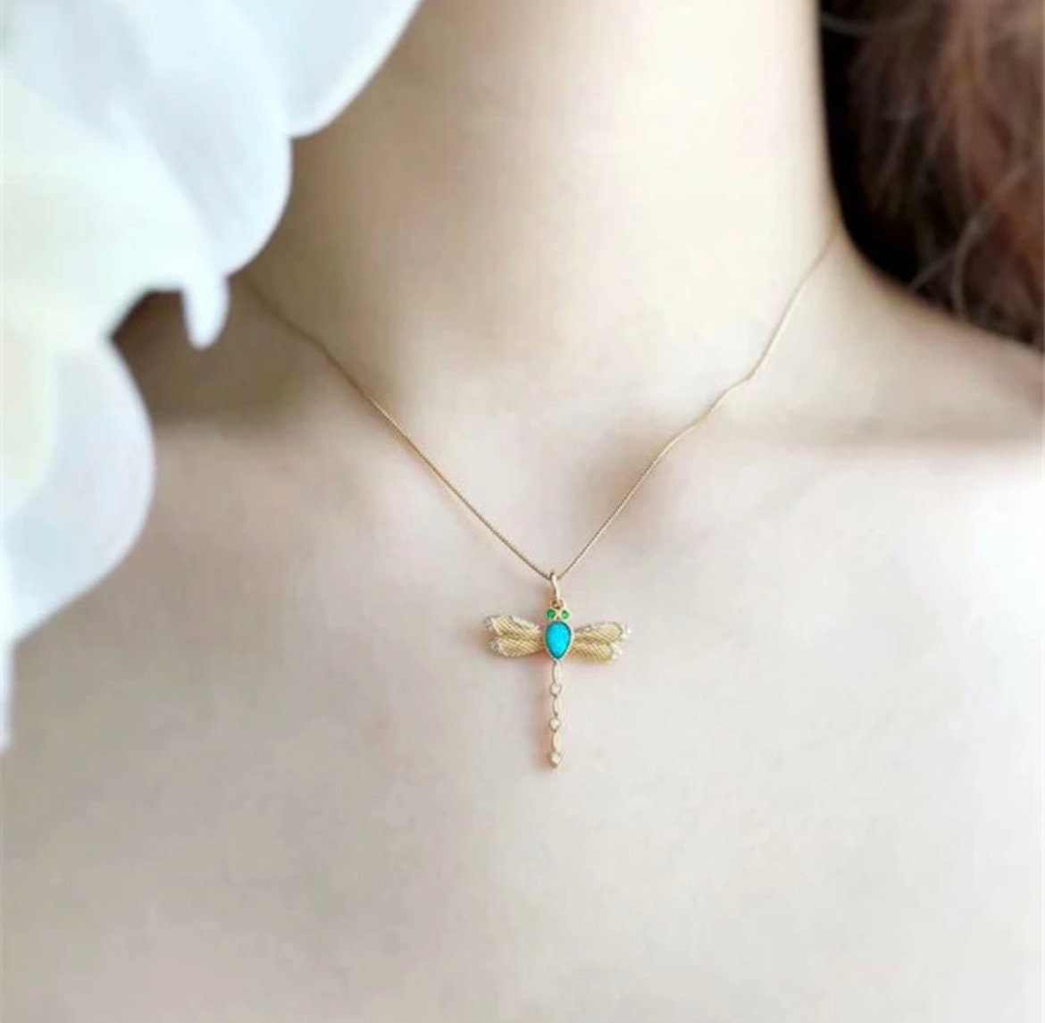 Product Detail:  18k Gold Main Stone: .013ct Opal Size 2.4 x 4.85 mm 0.017ct Natural Green Emerald 0.076ct Natural Diamonds SI Clarity Color IJ Pendant Size 19.97 x 27.06 mm Necklace Weight 2.66g Necklace Length 45cm